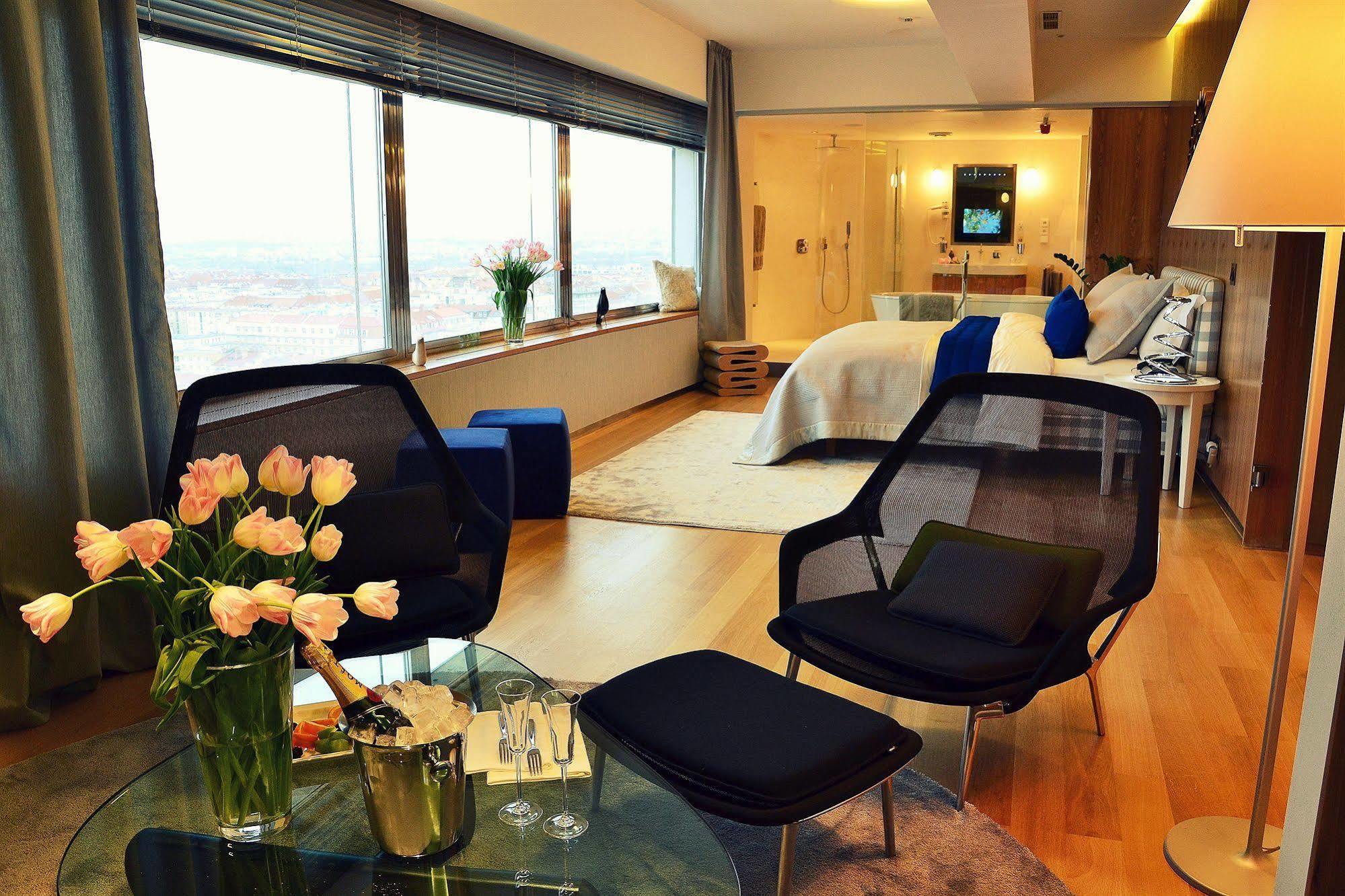 One Room Hotel Praga Exterior foto
